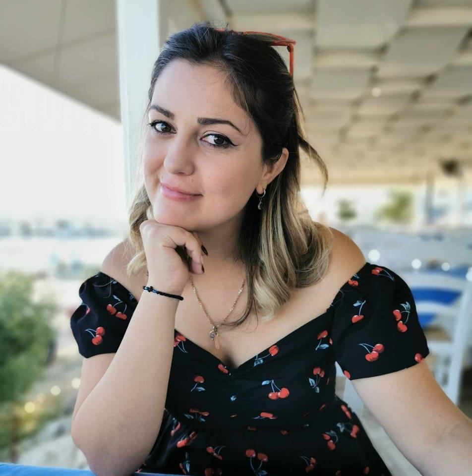 <em>Carla Olivares</em>
